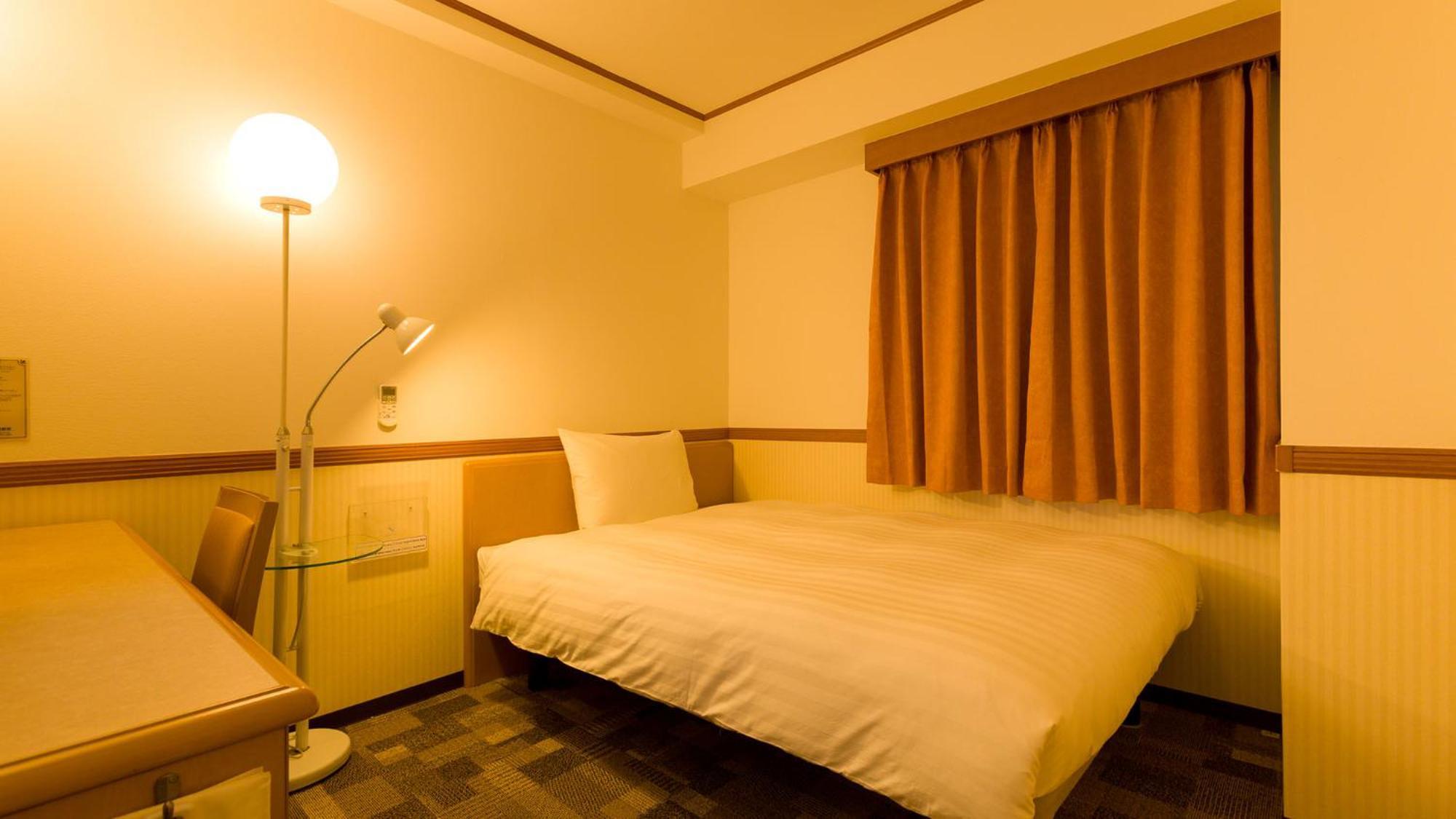 東横inn名古屋錦 部屋 写真
